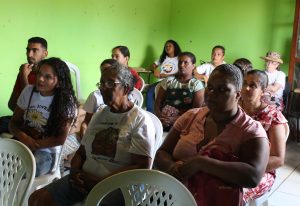 Professores- e- alunos- do- curso- de -Farmácia -do -CESMAC -realizam- ação -extensionista- em- Comunidade- Quilombolas -de -Água Branca- (34)