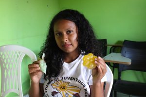 Professores- e- alunos- do- curso- de -Farmácia -do -CESMAC -realizam- ação -extensionista- em- Comunidade- Quilombolas -de -Água Branca- (34)