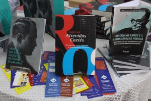 Editora- CESMAC- lança- livro- na -34ª -edição- do- Chá -de- Memória-(9)
