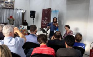 Editora- CESMAC- lança- livro- na -34ª -edição- do- Chá -de- Memória-(9)