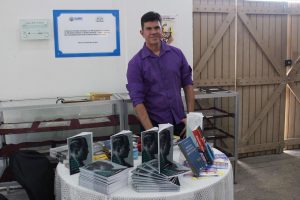 Editora- CESMAC- lança- livro- na -34ª -edição- do- Chá -de- Memória-(9)