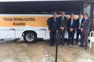 Comunidade- do- entorno- do -CESMAC- recebe- atendimentos- da- Defensoria- Pública- e -TRE AL-Direito (34)