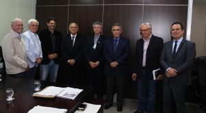 Diretoria -da -FEJAL- CESMAC- faz- visita- de- cortesia -ao -presidente- do- TRE- (3)