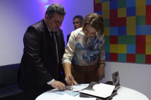 Correios- lança- selo- alusivo- aos- 45- anos- do- CESMAC-Feira_Cultural_CESMAC-na-Rua (67)