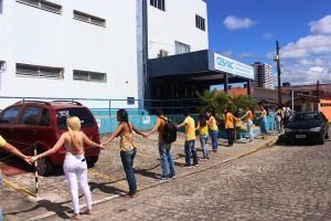 Feira- Cultural- CESMAC- na- Rua- promove- Abraço- Amigo-no -Setembro- Amarelo-(6)