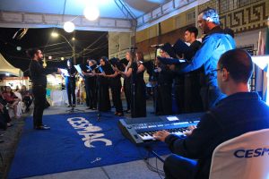 Programação- também- a- noite- com- música- e -apresentações- na- Feira- Cultural- do- CESMAC-(49)