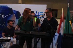 Programação- também- a- noite- com- música- e -apresentações- na- Feira- Cultural- do- CESMAC-(49)