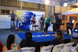 Programação- também- a- noite- com- música- e -apresentações- na- Feira- Cultural- do- CESMAC-(49)