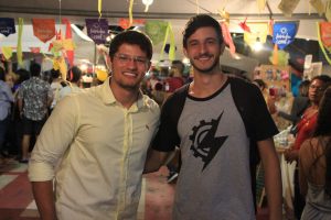 Programação- também- a- noite- com- música- e -apresentações- na- Feira- Cultural- do- CESMAC-(49)