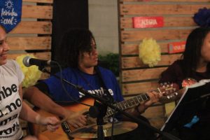 Programação- também- a- noite- com- música- e -apresentações- na- Feira- Cultural- do- CESMAC-(49)