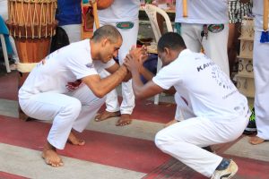 Tarde- de -sexta- na- Feira- Cultural- CESMAC- na- Rua- com- Música- Artesanato- e -muito -mais -(88)