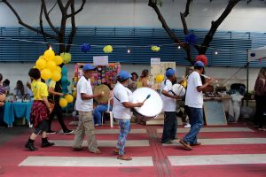 Tarde- de -sexta- na- Feira- Cultural- CESMAC- na- Rua- com- Música- Artesanato- e -muito -mais -(88)