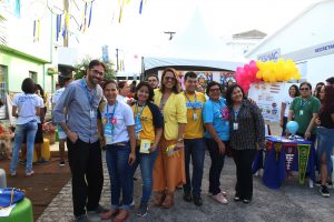 Tarde- de -sexta- na- Feira- Cultural- CESMAC- na- Rua- com- Música- Artesanato- e -muito -mais -(88)