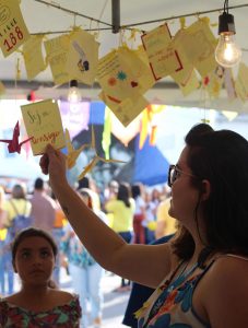 Tarde- de -sexta- na- Feira- Cultural- CESMAC- na- Rua- com- Música- Artesanato- e -muito -mais -(88)