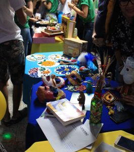 Tarde- de -sexta- na- Feira- Cultural- CESMAC- na- Rua- com- Música- Artesanato- e -muito -mais -(88)