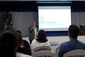 Educação- Financeira -para- Futuros- Médicos- foi-tema -de -palestra- no- CESMAC (32)