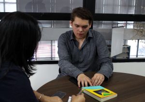 Inspiração- na- escrita- faz -aluno- de- Direito- ser- destaque- em -Concurso- Nacional- de- Poesia-CESMAC (01)