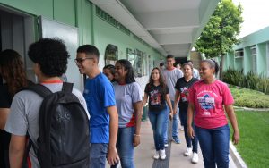 Alunos- da- Escola- SESI- Cambona- conhecem- estrutura- do- CESMAC 360-(48)