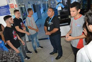 Alunos- da- Escola- SESI- Cambona- conhecem- estrutura- do- CESMAC 360-(48)