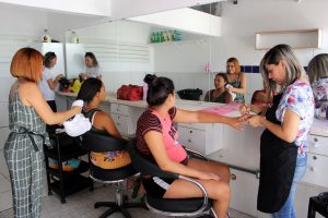 CJUS-CESMAC -realiza- ação- com- projeto- que- apoia- o- aleitamento- materno-(27)