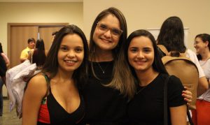 Estado- atual- da- cirurgia- robótica- no- Brasil- é- tema- da- abertura- do -Congresso- Acadêmico- de- Medicina- do -CESMAC-(77)