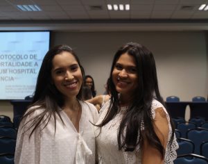 Estado- atual- da- cirurgia- robótica- no- Brasil- é- tema- da- abertura- do -Congresso- Acadêmico- de- Medicina- do -CESMAC-(77)