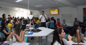PSIC- realiza- Oficina- de -Delineamento- da- Pesquisa- e- Construção- de- Banner- para- o- Relatório -Final-Cesmac (10)