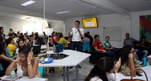 PSIC- realiza- Oficina- de -Delineamento- da- Pesquisa- e- Construção- de- Banner- para- o- Relatório -Final-Cesmac (10)