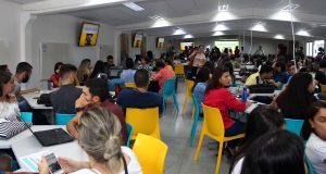 PSIC- realiza- Oficina- de -Delineamento- da- Pesquisa- e- Construção- de- Banner- para- o- Relatório -Final-Cesmac (10)