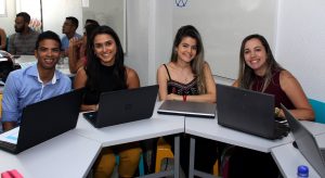 PSIC- realiza- Oficina- de -Delineamento- da- Pesquisa- e- Construção- de- Banner- para- o- Relatório -Final-Cesmac (10)