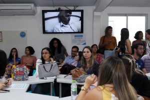 PSIC- realiza- Oficina- de -Delineamento- da- Pesquisa- e- Construção- de- Banner- para- o- Relatório -Final-Cesmac (10)