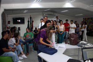 PSIC- realiza- Oficina- de -Delineamento- da- Pesquisa- e- Construção- de- Banner- para- o- Relatório -Final-Cesmac (10)