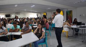 PSIC- realiza- Oficina- de -Delineamento- da- Pesquisa- e- Construção- de- Banner- para- o- Relatório -Final-Cesmac (10)