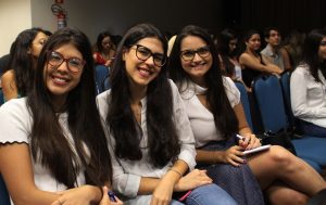 Programação- com- palestras- e- mesa-redonda- no- III -Congresso- Acadêmico -do -CESMAC- (65)