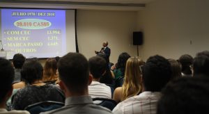 Programação- com- palestras- e- mesa-redonda- no- III -Congresso- Acadêmico -do -CESMAC- (65)