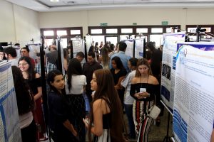 Programação- com- palestras- e- mesa-redonda- no- III -Congresso- Acadêmico -do -CESMAC- (65)
