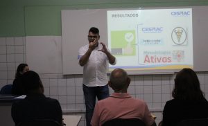 Facilidades- e- dificuldades- para- inclusão- de- um- aluno- surdo- no- ensino- superior- foi- tema- de- pesquisa- no- CESMAC- (7)