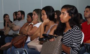 Auditório- lotado- também- no- período- da- noite- para- a -recepção- e- acolhimento -CESMAC-(24)
