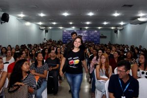 Auditório- lotado- também- no- período- da- noite- para- a -recepção- e- acolhimento -CESMAC-(24)