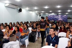 Auditório- lotado- também- no- período- da- noite- para- a -recepção- e- acolhimento -CESMAC-(24)