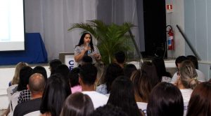 Auditório- lotado- também- no- período- da- noite- para- a -recepção- e- acolhimento -CESMAC-(24)