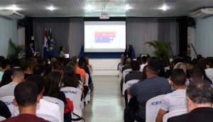 Auditório- lotado- também- no- período- da- noite- para- a -recepção- e- acolhimento -CESMAC-(24)