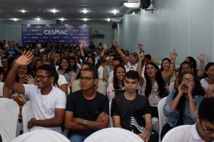 Auditório- lotado- também- no- período- da- noite- para- a -recepção- e- acolhimento -CESMAC-(24)