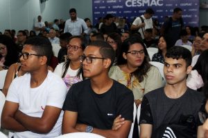 Auditório- lotado- também- no- período- da- noite- para- a -recepção- e- acolhimento -CESMAC-(24)