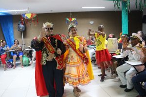 Carnaval- do- Projeto- Crescer- garante- alegria- dos- idosos- com- o- “Bloco- Melhor- Idade -na- Folia”- CESMAC (21)