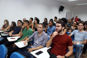 Curso- de- Serviço- Social- e- Extensão- Universitária-CESMAC_ promovem -palestra -sobre- Classes, Raça- e Resistência-(21)