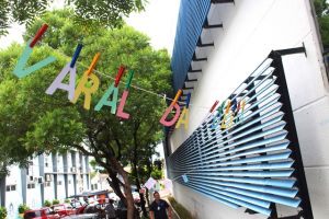 Varal- de -poemas- marca- Dia- da- Poesia- na- Rede- de -Bibliotecas- CESMAC-(10)