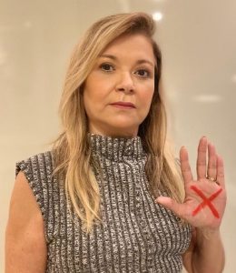 Núcleo- de- Apoio -Psicopedagógico- do- CESMAC- apoia- a- Campanha- Sinal- Vermelho- para- a- Violência -Doméstica-...