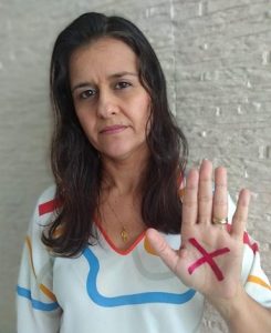 Núcleo- de- Apoio -Psicopedagógico- do- CESMAC- apoia- a- Campanha- Sinal- Vermelho- para- a- Violência -Doméstica-...