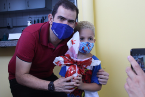Ação- Institucional- do- Cesmac- celebra- Páscoa- das- Crianças- do- Projeto -Crescer-(26)